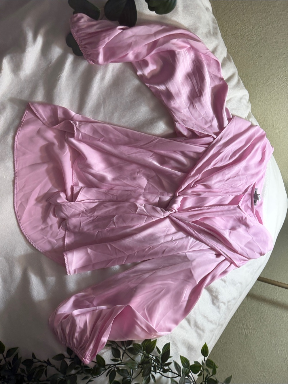 Bar III Pink Satin top with Balloon Sleeves